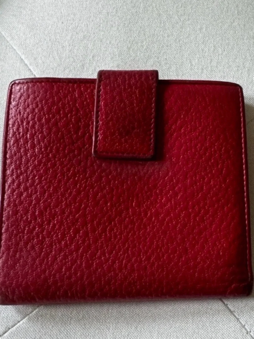 Gucci Red Leather Card Holder with Gold Double G and Navy-Red Web
